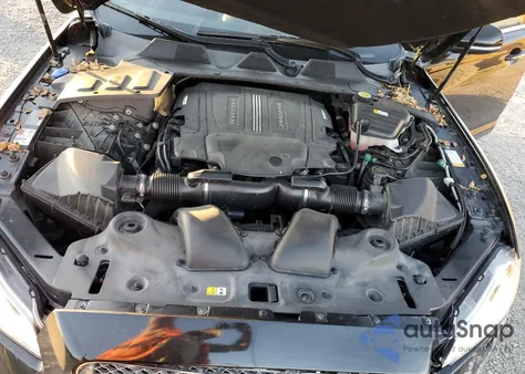 2015 Jaguar Xj z USA, uszkodzony, nr VIN SAJWA1CZ4F8V87497